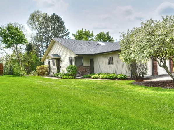 2266 Saginaw Rd SE, Grand Rapids, MI 49506