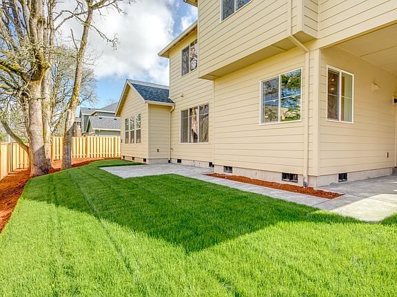 Built in Sprinklers and Cedar Fencing