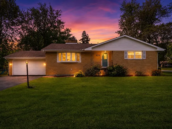 7605 W 86th Ave, Crown Point, IN 46307