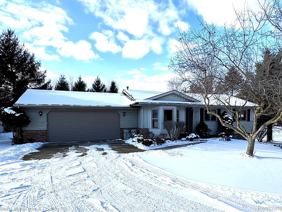 1st image of 1051 N Lake George Rd