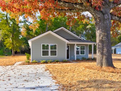 911 N Lemacks St, Walterboro, SC, 29488