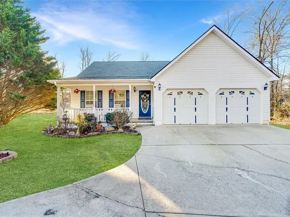 113 Joshua Farms Ln, Ringgold, GA 30736