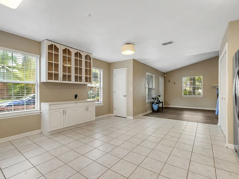 1552 Cinnamon Bear Cir — Photo 10