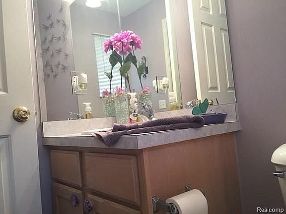 2nd image of 659 Doral Dr
