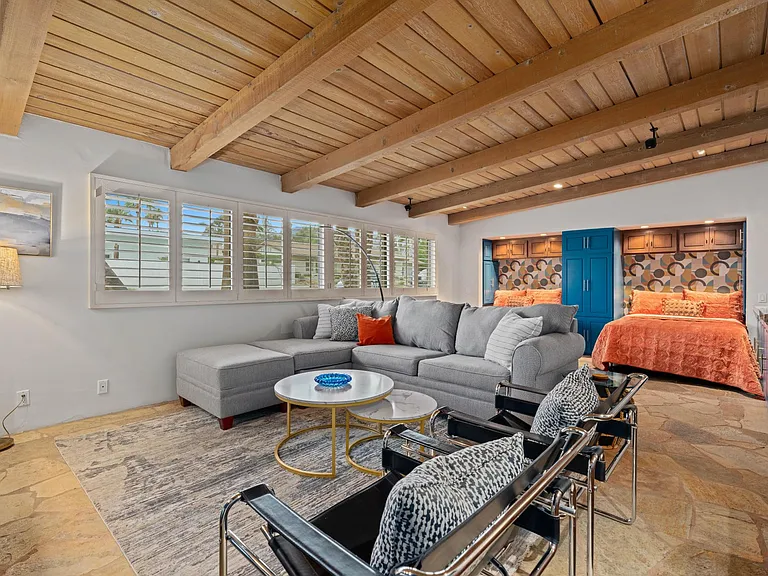 72980 Somera Rd — Photo 21