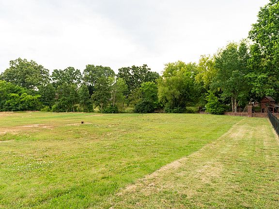5th image of 2627 Enclave Bay Dr