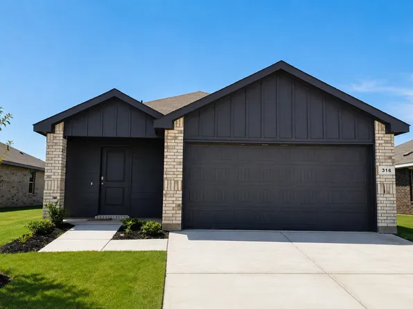 316 Trail Ct, Keene, TX 76059