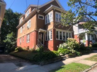 35 Sessions St #3, Providence, RI 02906