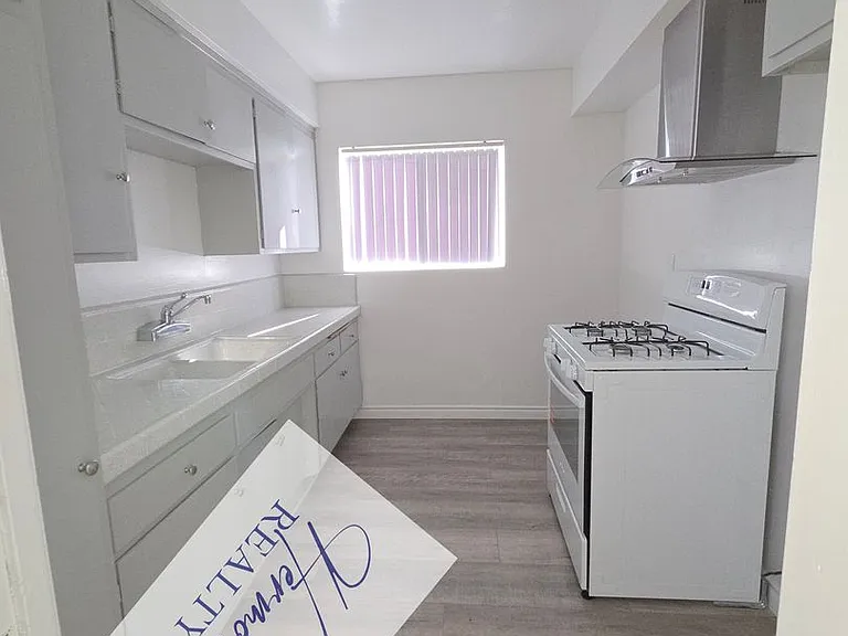 226 S Bandy Ave #7 — Photo 12