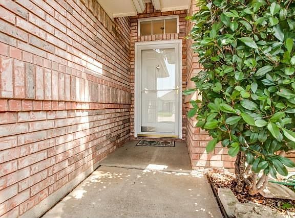 3rd image of 2237 Tiffany Glenn Ct