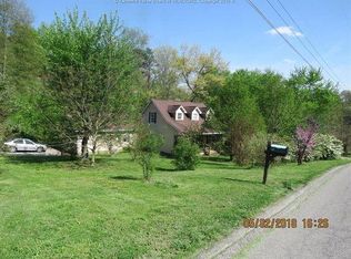 123 Twilight Dr, Charleston, WV 25311