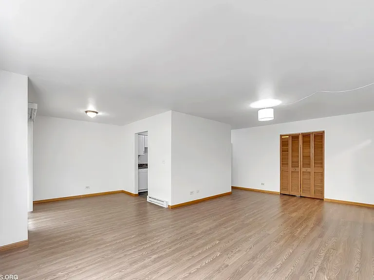 1156 Osterman Ave #B — Photo 7