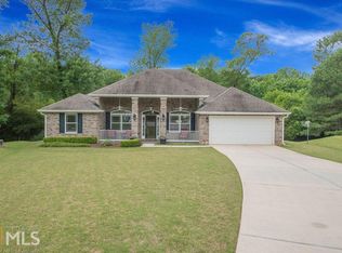 893 Crescent Ln, Griffin, GA 30224