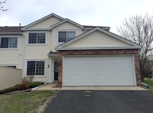 8493 Minuteman Alcove, Eden Prairie, MN 55344