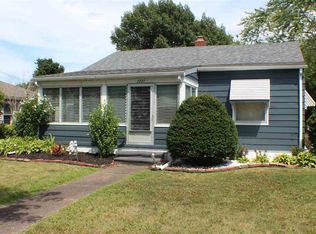 2727 38th St, Rock Island, IL