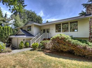 1522 5th Pl, Kirkland, WA 98033