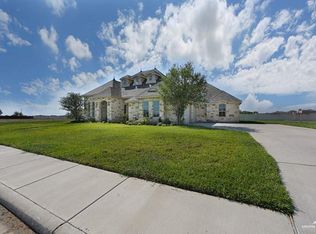 200 Bryan Loop, Rio Grande City, TX 78582