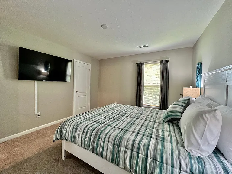 952 Southline Dr — Photo 24