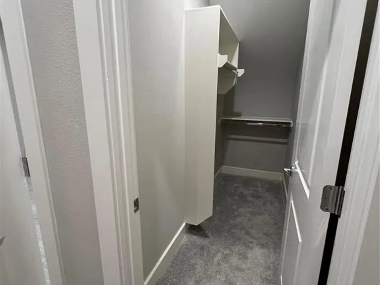 1224 Upton St — Photo 38