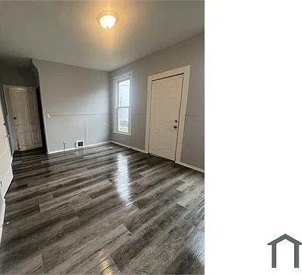 3 bed, 1200 sqft, $900 — Photo 2
