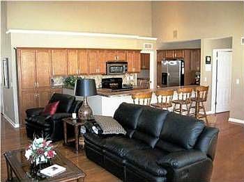 3rd image of 3561 Megan Ct NW