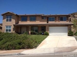 5916 N Acacia Ct, San Bernardino, CA 92407