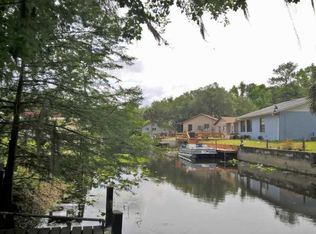 25646 Bass Rd, Astor, FL 32102