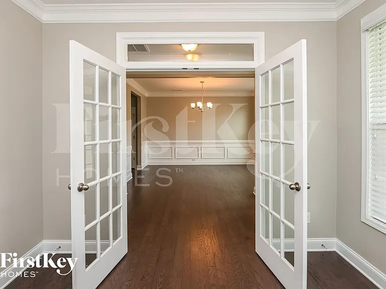 9725 Rayneridge Dr — Photo 9