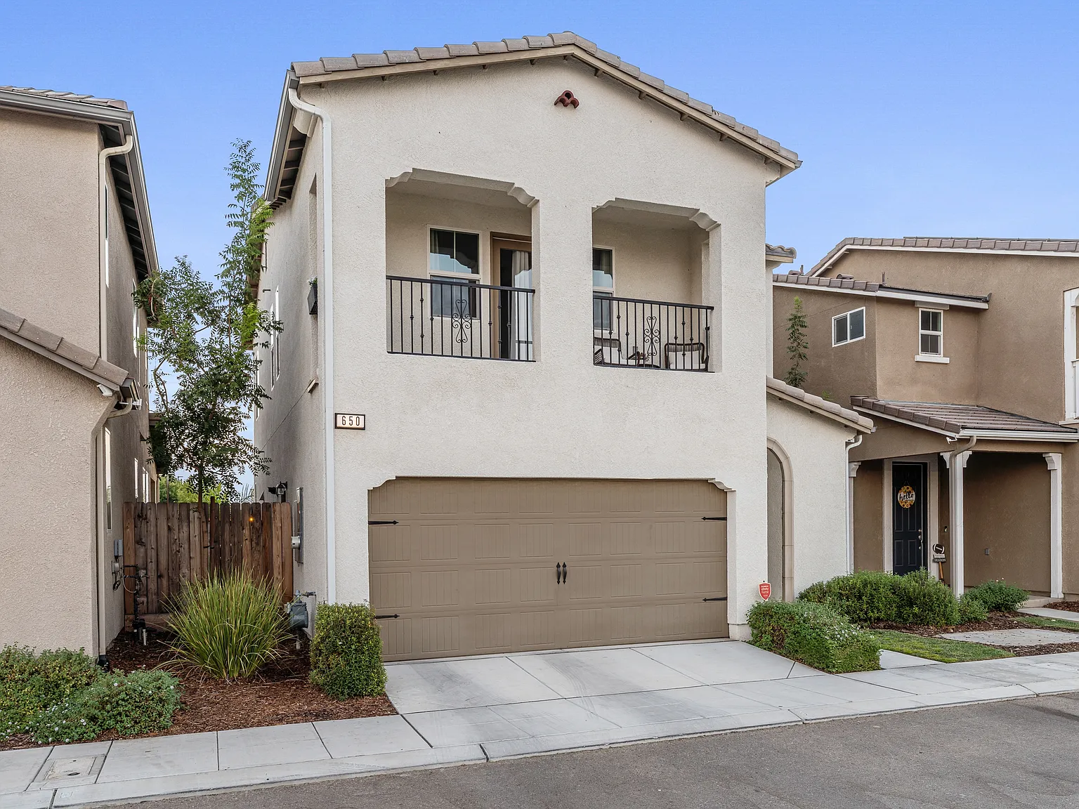 3 bed, 2.5 bath, 1512 sqft, $2,600 — Photo 2