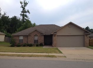 15449 Walnut Glen Dr, Alexander, AR 72002