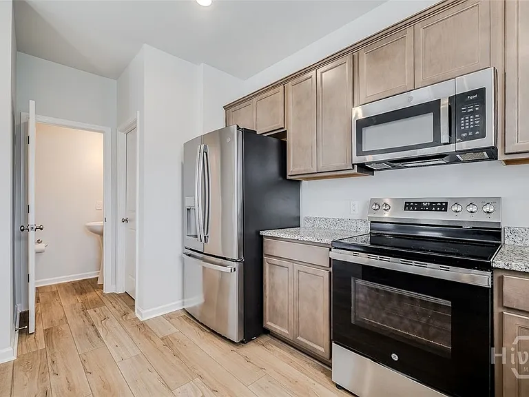 131 Freesia Dr — Photo 17