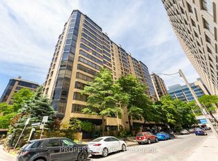 280 Simcoe St #705A, Toronto, ON M5T2Y5