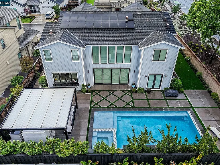 226 Akabane Ln — Photo 53