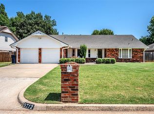 9712 Hummingbird Ln, Oklahoma City, OK 73162