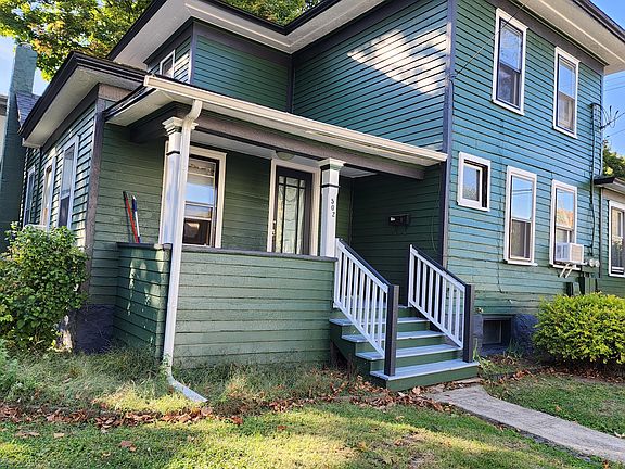 3rd image of 502 Locust St