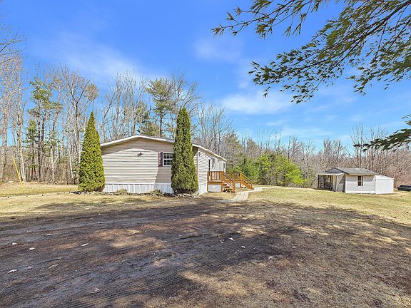 4th image of 165 Togus Road
