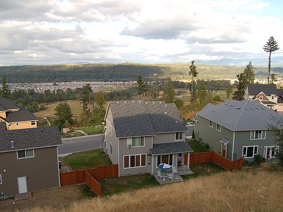 4th image of 16906 140th Ave E