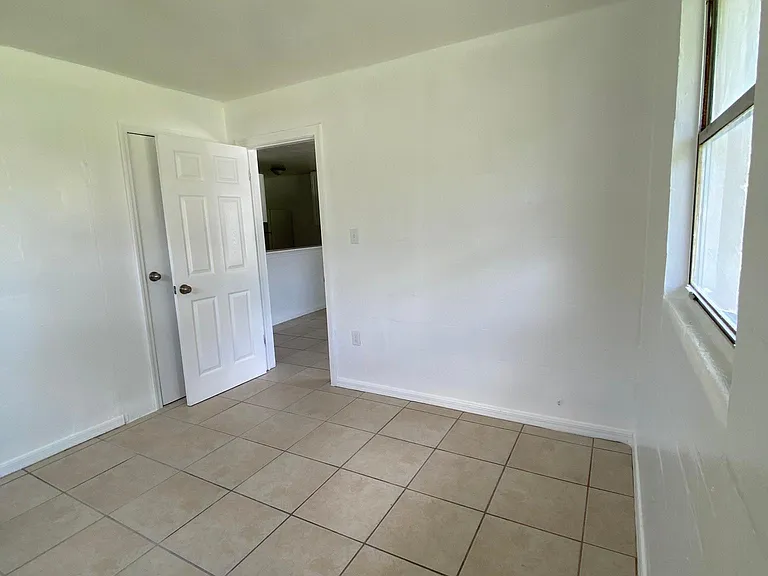 105 Desoto Ave — Photo 4