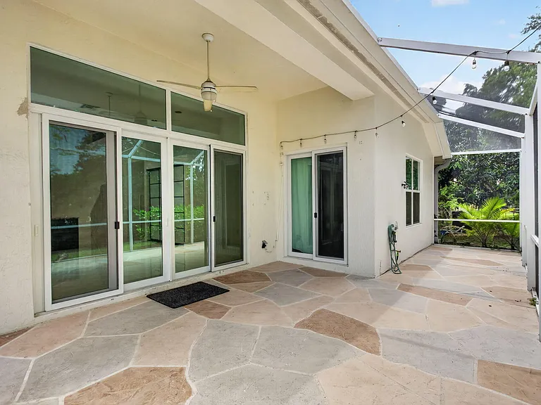7087 NW 78th Pl — Photo 48
