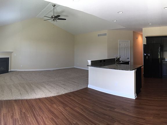 panoramic view great room, kitchen, dinette