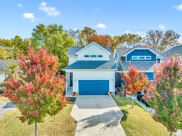 2012A Rosemary Ln, Nashville, TN 37210