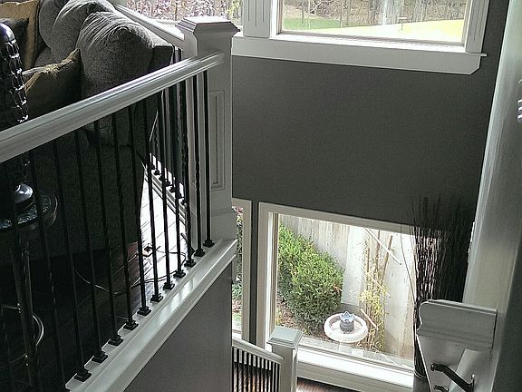 Stairway to Full Basement