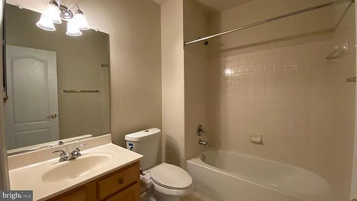 8853 Modano Pl — Photo 22