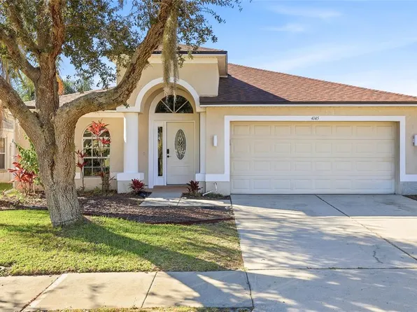 4145 Medbury Dr, Zephyrhills, FL 33543