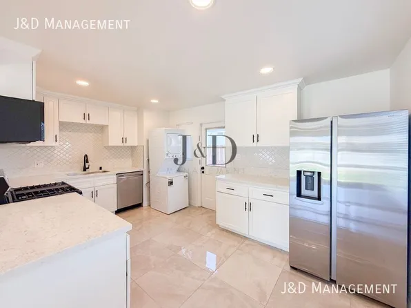 4915 Coconino Way, San Diego, CA 92117