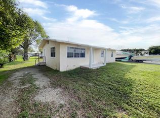 1009 NE 24th St, Belle Glade, FL 33430