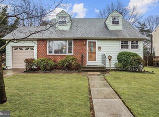 55 Sunset Ln, Haddon Township, NJ 08108