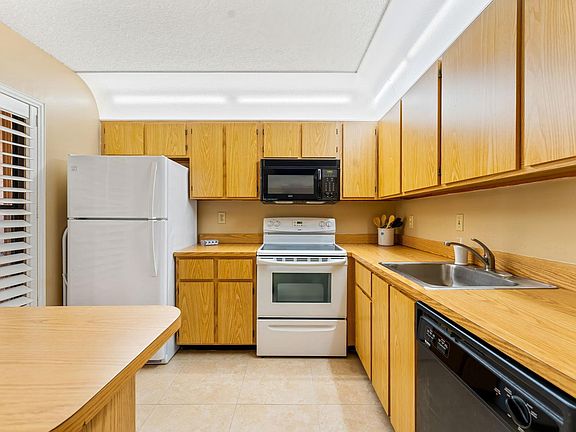 5th image of 11913 NW 11 Th Street #11913