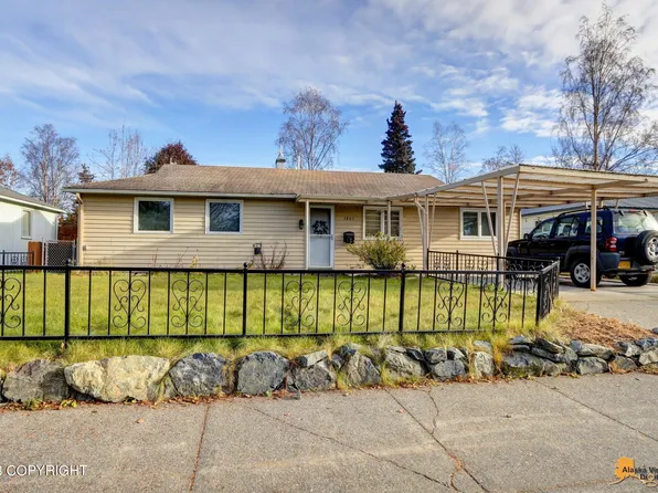 1801 Toklat St, Anchorage, AK 99508