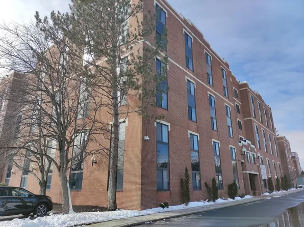 20-30 Daniels St Unit 312, Malden, MA 02148